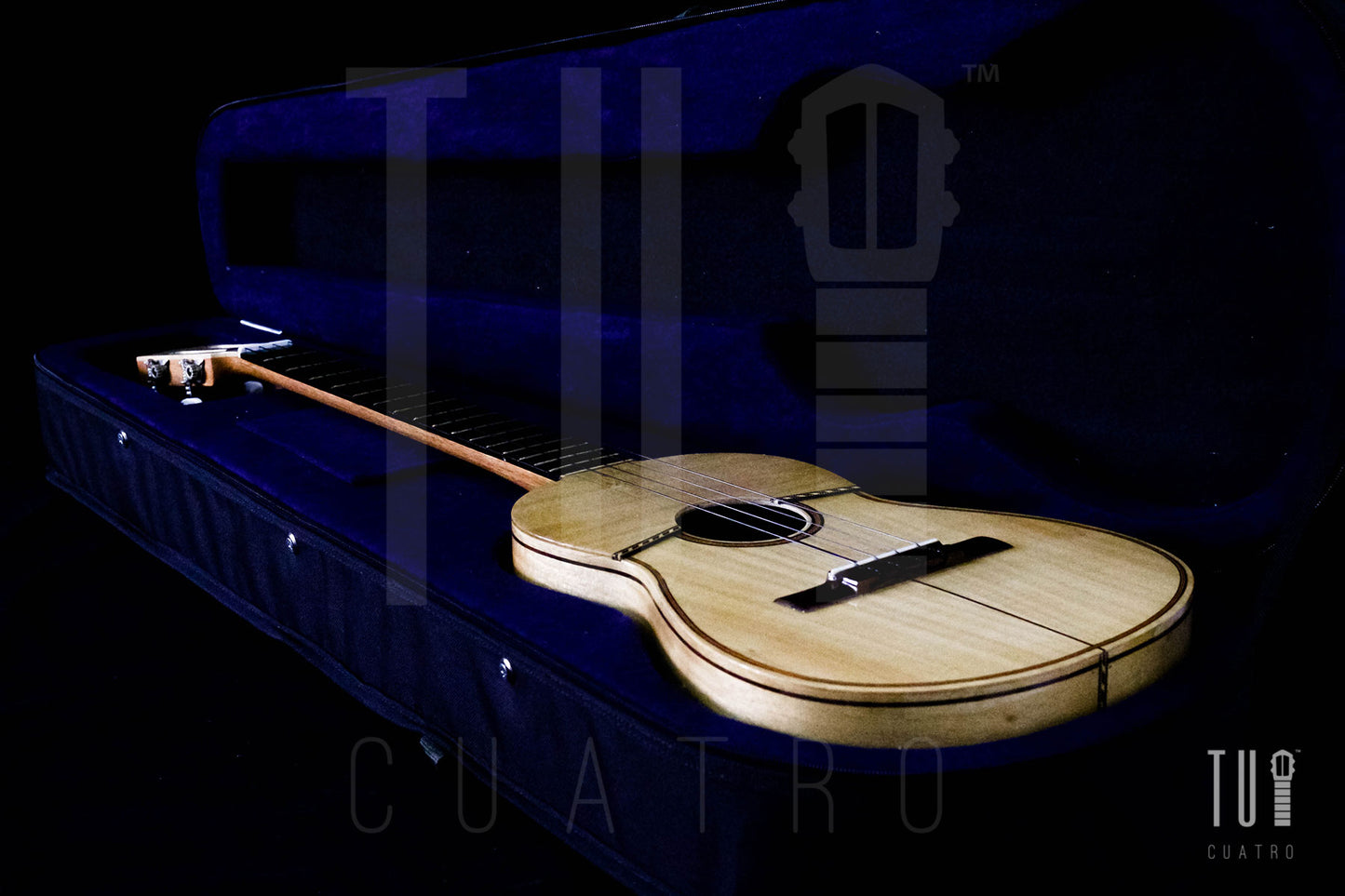 Cuatro 17 Frets - Melina White Woods