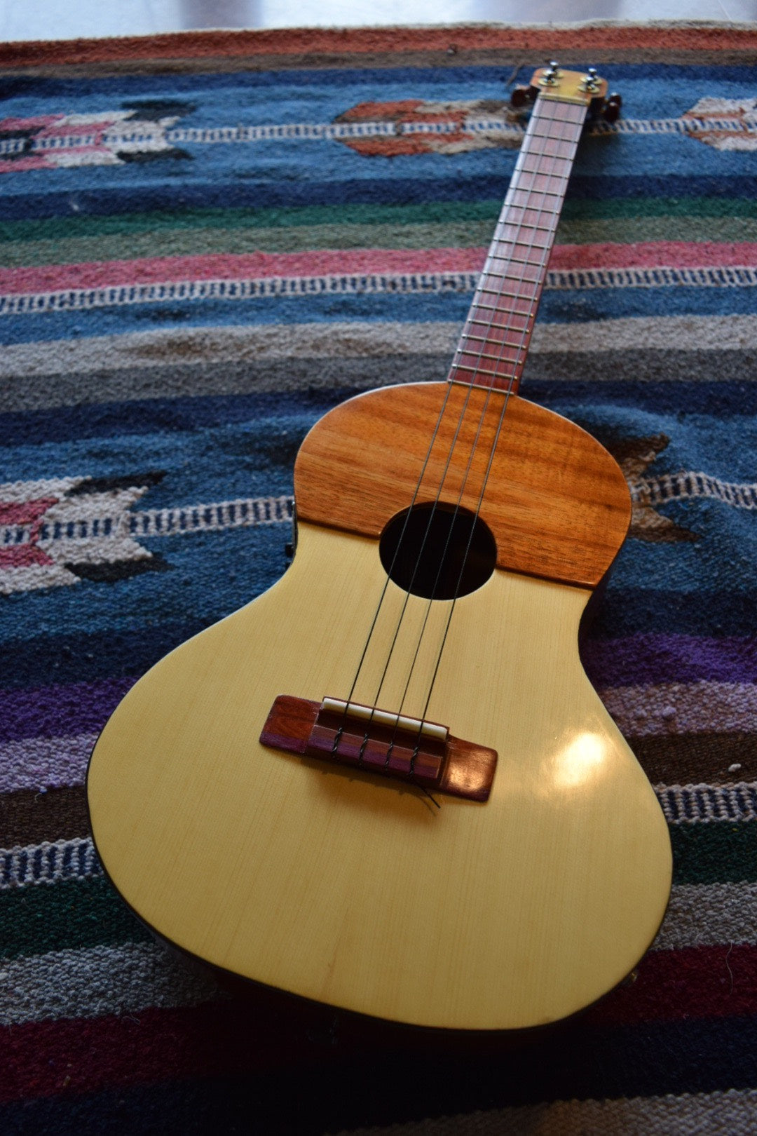 BonaCuatro - Cuatro Acoustic