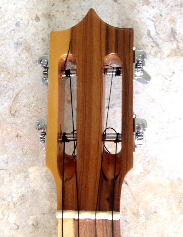 Cuatro Venezolano 17 Frets - Mahogany & Canalete Fingerboard