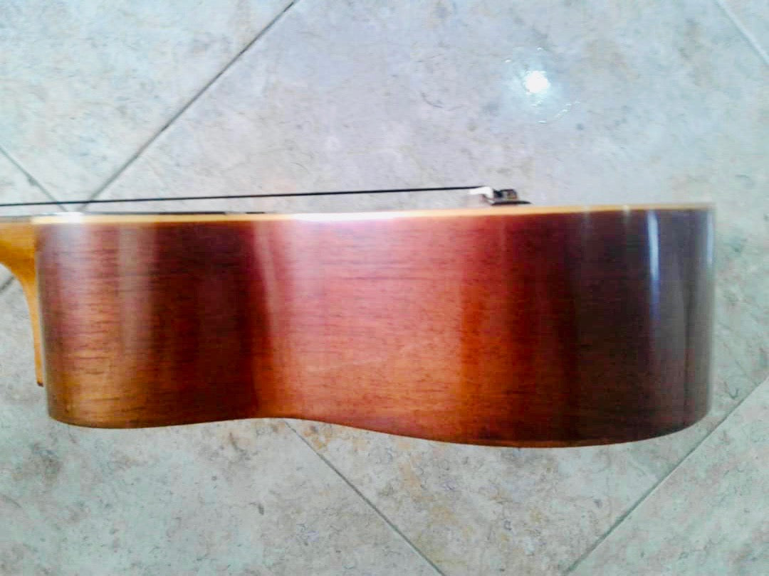 Cuatro Venezolano 17 Frets - Cedar & Mahogany Fretboard
