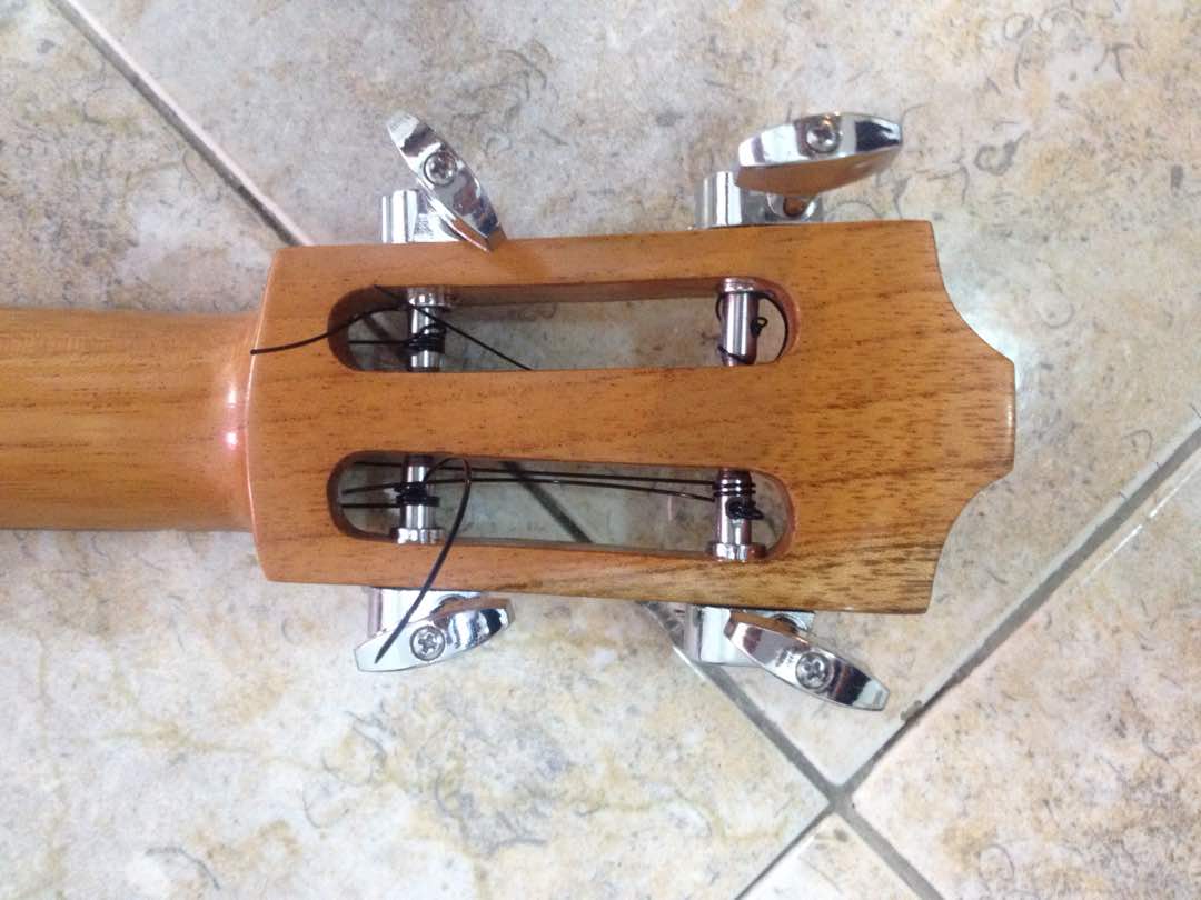 Cuatro Premium Tuke 17 Frets