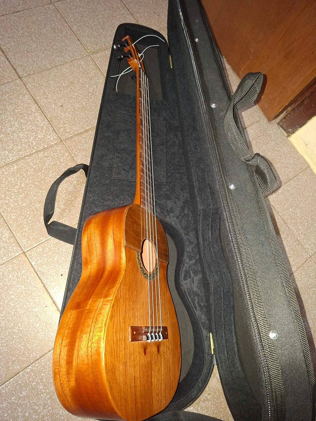 Adelys Jimenez Venezuelan cuatro