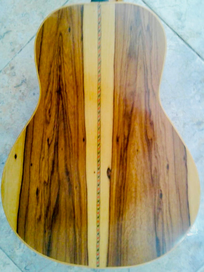 Cuatro Venezolano 17 Frets - Canalete & Quebrajada Fretboard