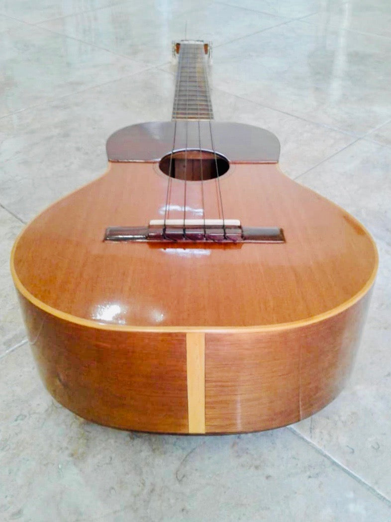 Cuatro Venezolano 17 Frets - Cedar & Curari Fretboard