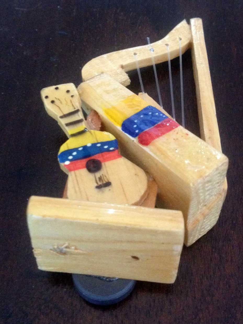 Beautiful wooden Harp and Venezuelan Cuatro Decorative Magnet