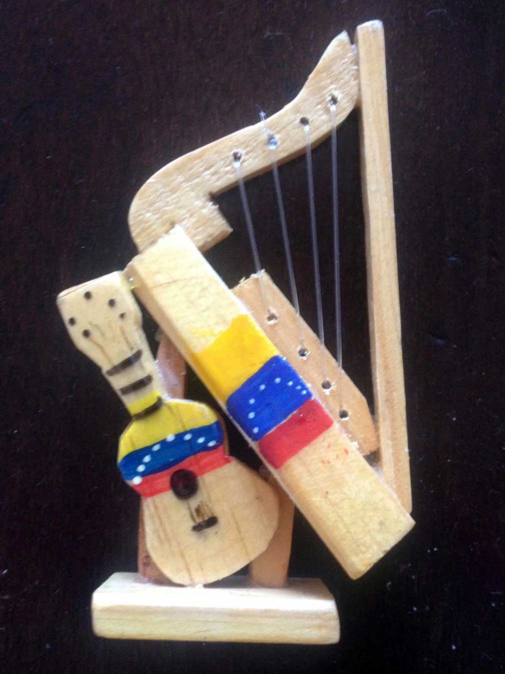 Beautiful wooden Harp and Venezuelan Cuatro Decorative Magnet