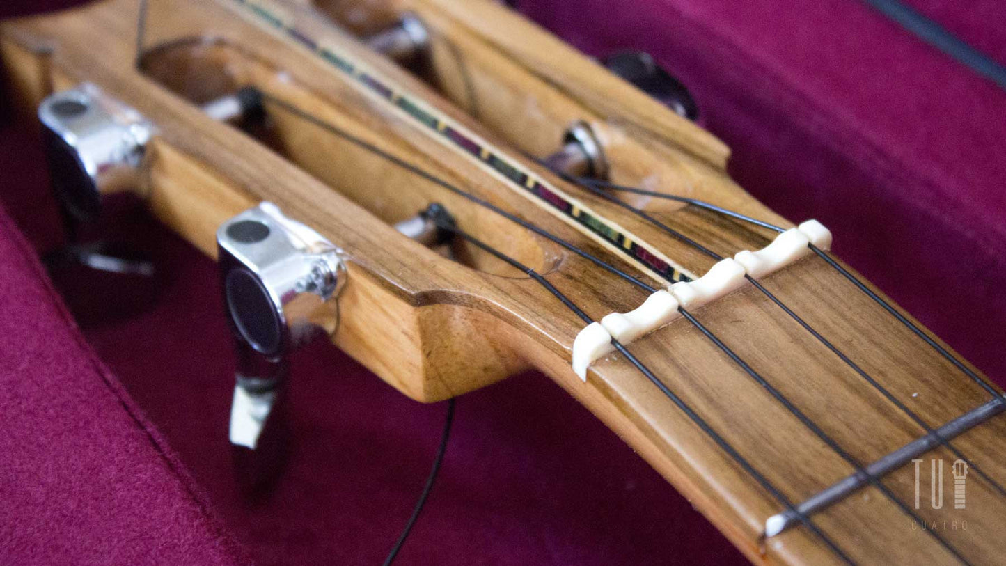 Cuatro Venezolano Electroacustico Caoba y Canalete